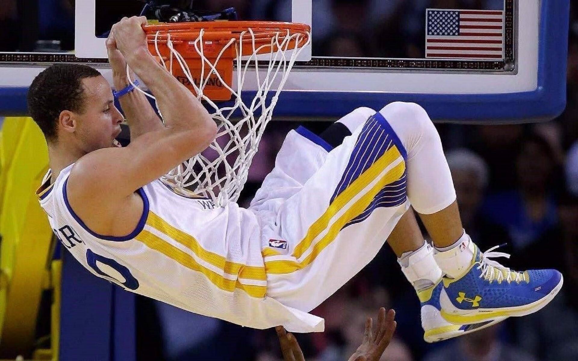 NBA联盟比赛中体能消耗与恢复规律分析，nba球员恢复体力
